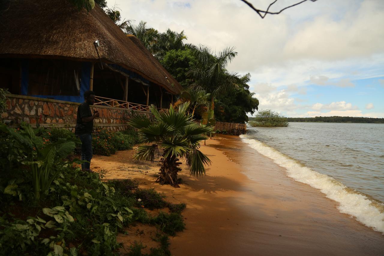 The Palms Beach Hotel And Restaurant Limited Entebbe Zewnętrze zdjęcie