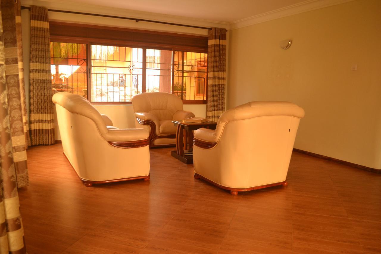 The Palms Beach Hotel And Restaurant Limited Entebbe Zewnętrze zdjęcie